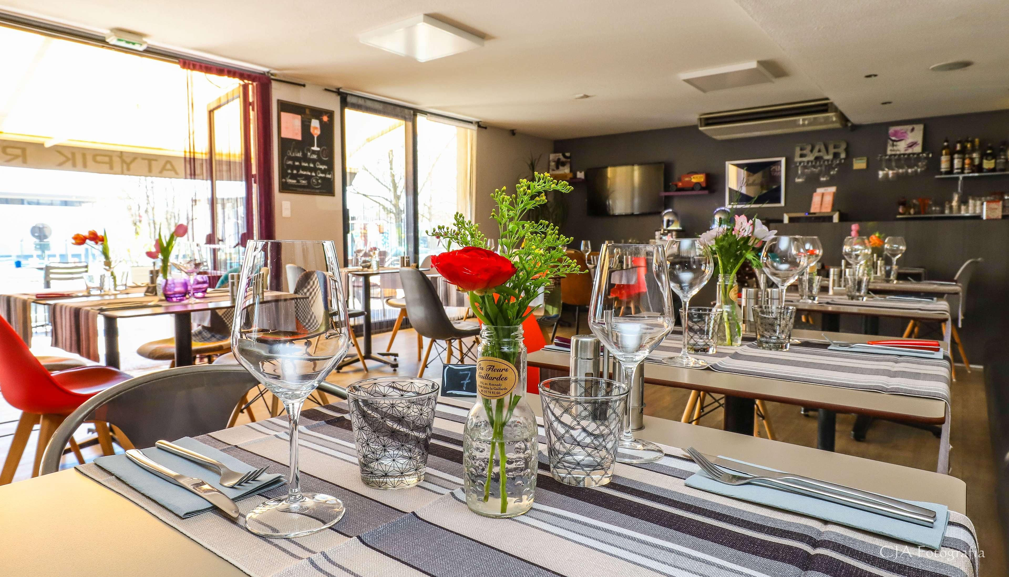 Hotel Restaurant Kyriad Brive Centre Ngoại thất bức ảnh