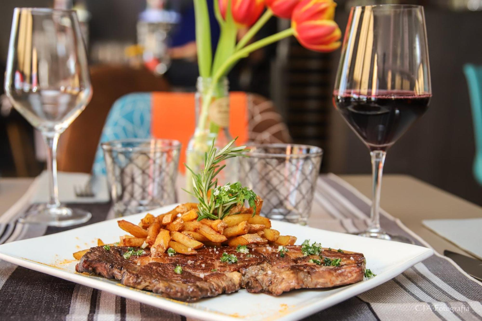 Hotel Restaurant Kyriad Brive Centre Ngoại thất bức ảnh